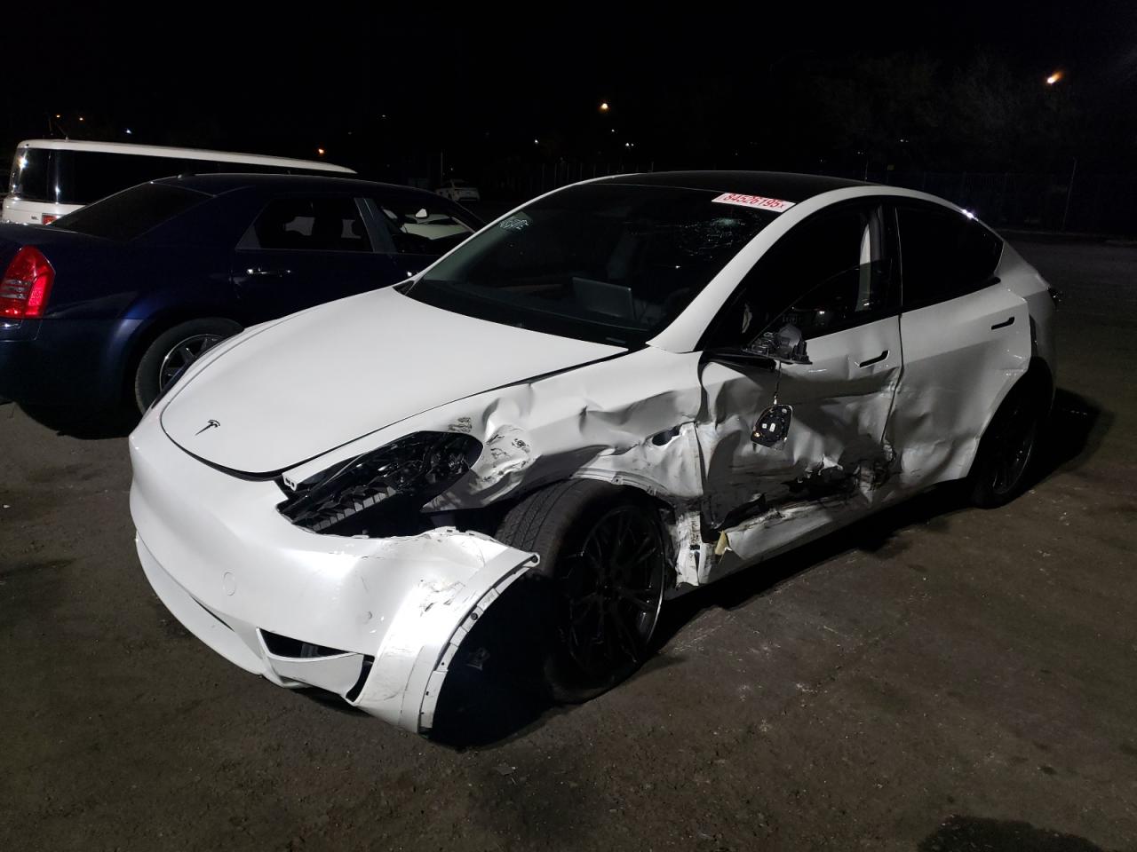 TESLA MODEL Y 2025