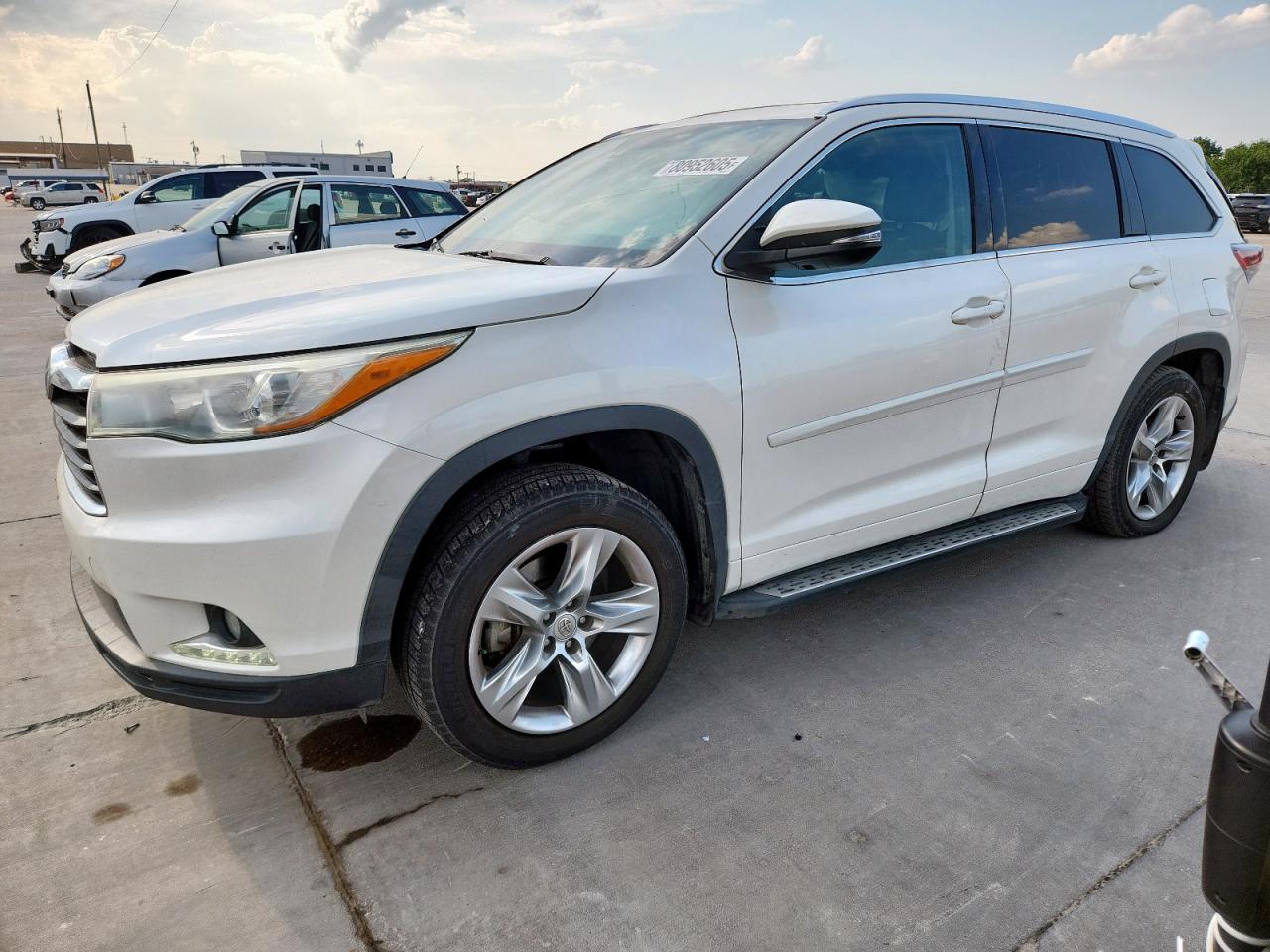 TOYOTA HIGHLANDER 2014