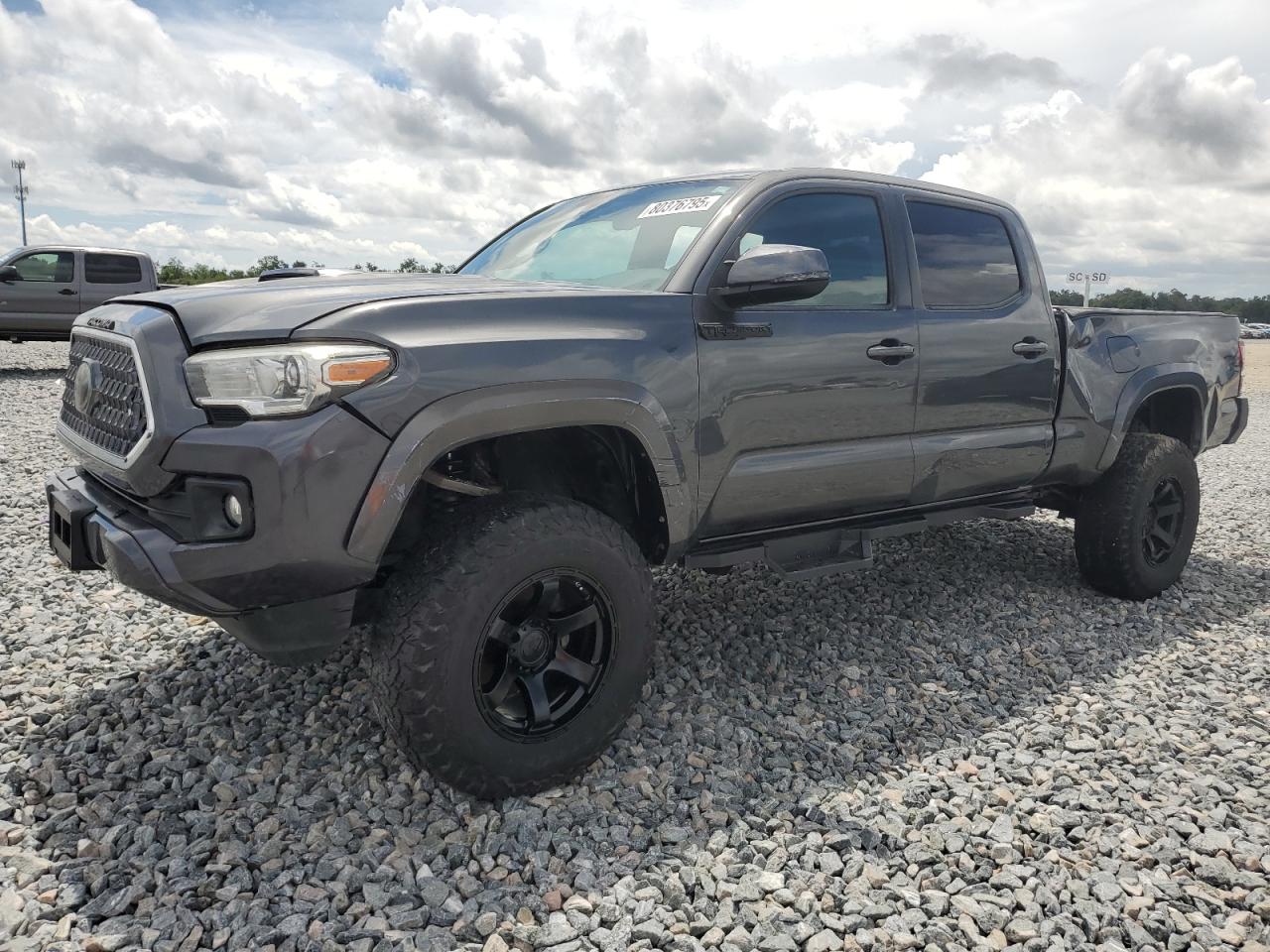 TOYOTA TACOMA DOU 2019