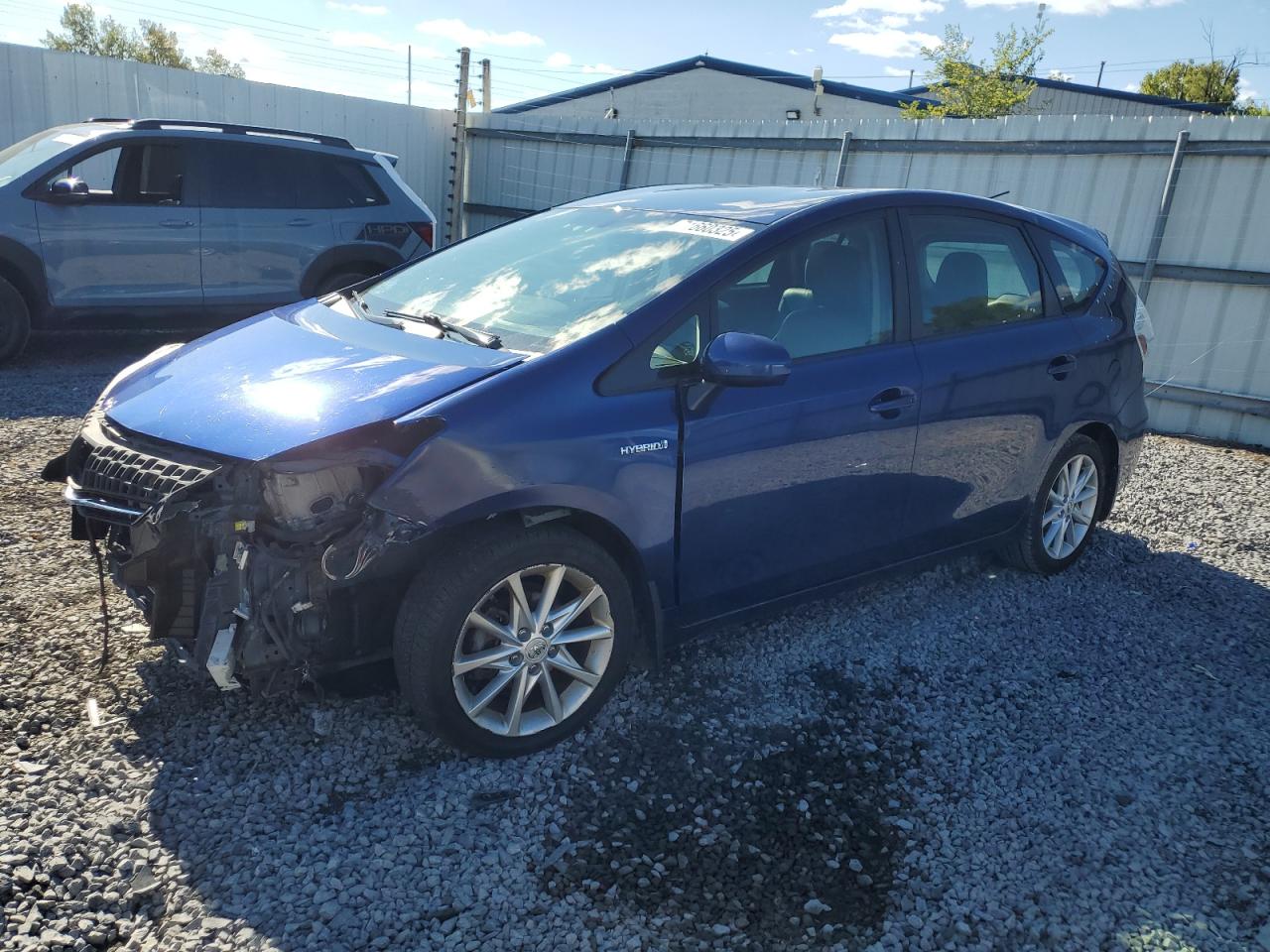 TOYOTA PRIUS V 2012