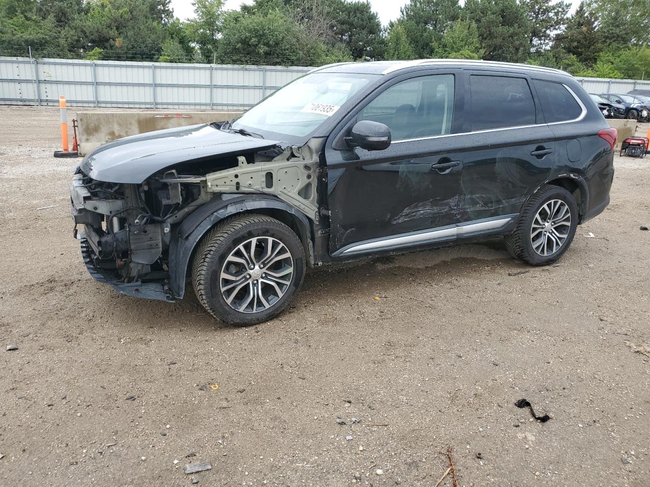 MITSUBISHI OUTLANDER 2018