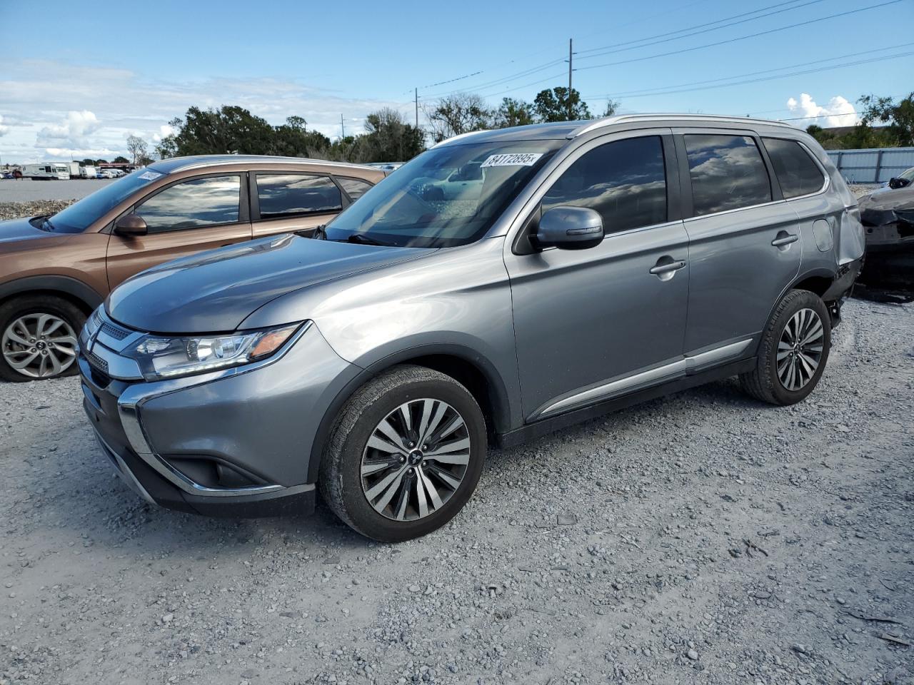MITSUBISHI OUTLANDER 2020
