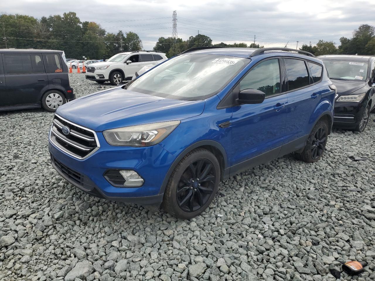 FORD ESCAPE SE 2017