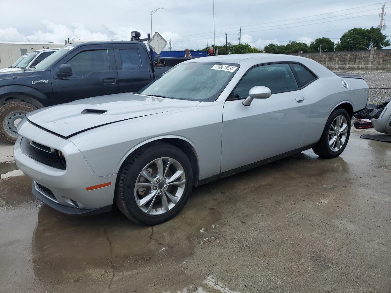 DODGE CHALLENGER SXT 2023