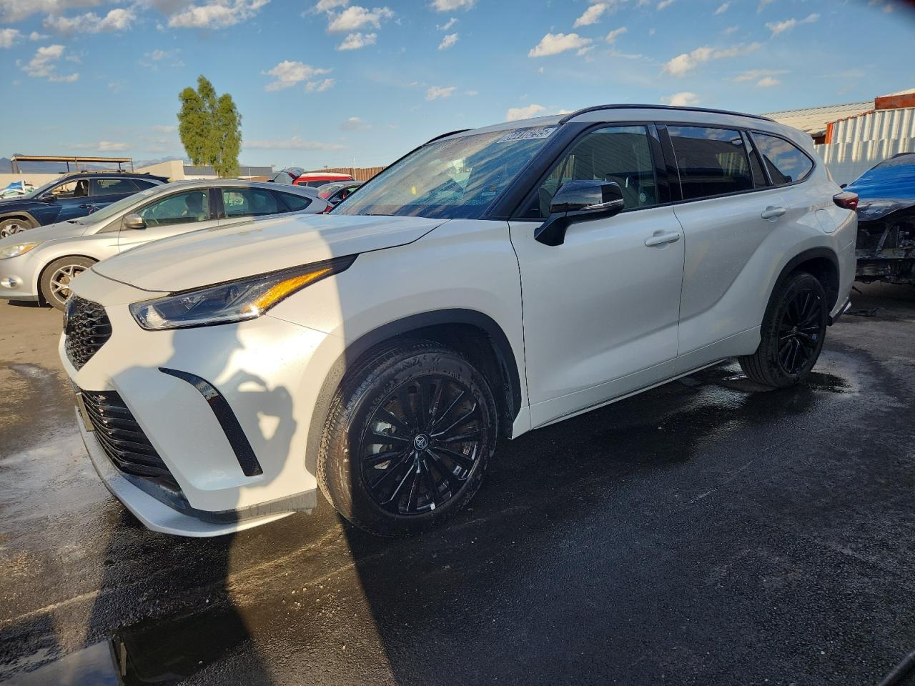 TOYOTA HIGHLANDER 2025