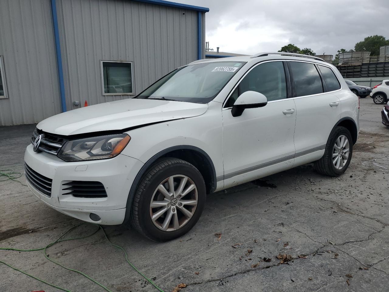 VOLKSWAGEN TOUAREG V6 2014