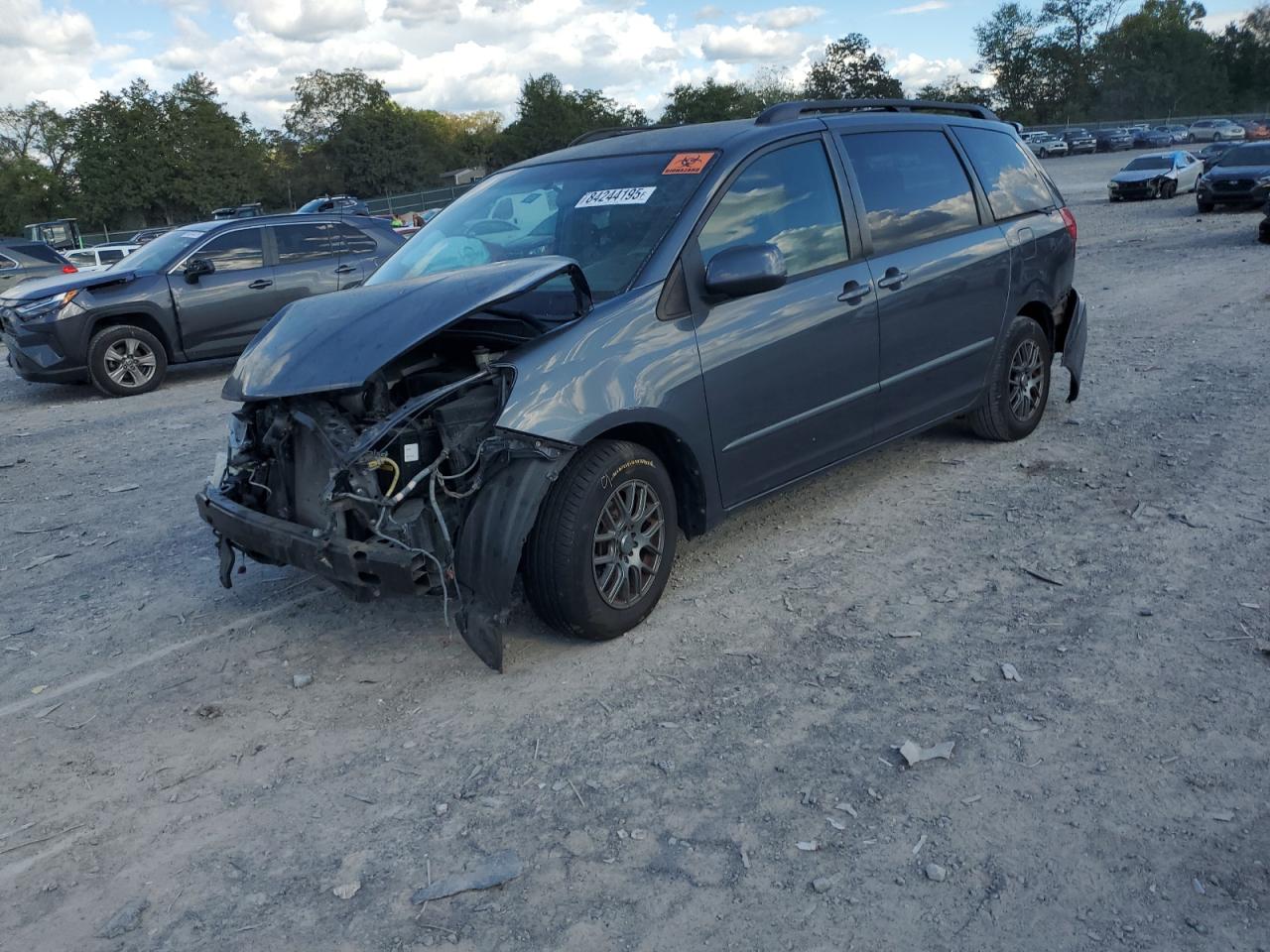 TOYOTA SIENNA XLE 2008