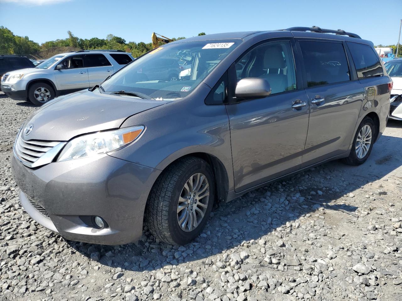 TOYOTA SIENNA 2015