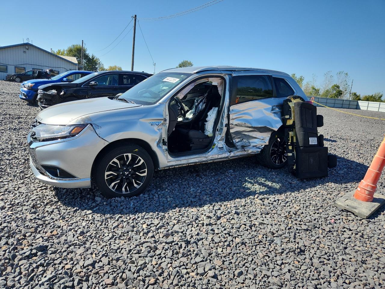 MITSUBISHI OUTLANDER 2018