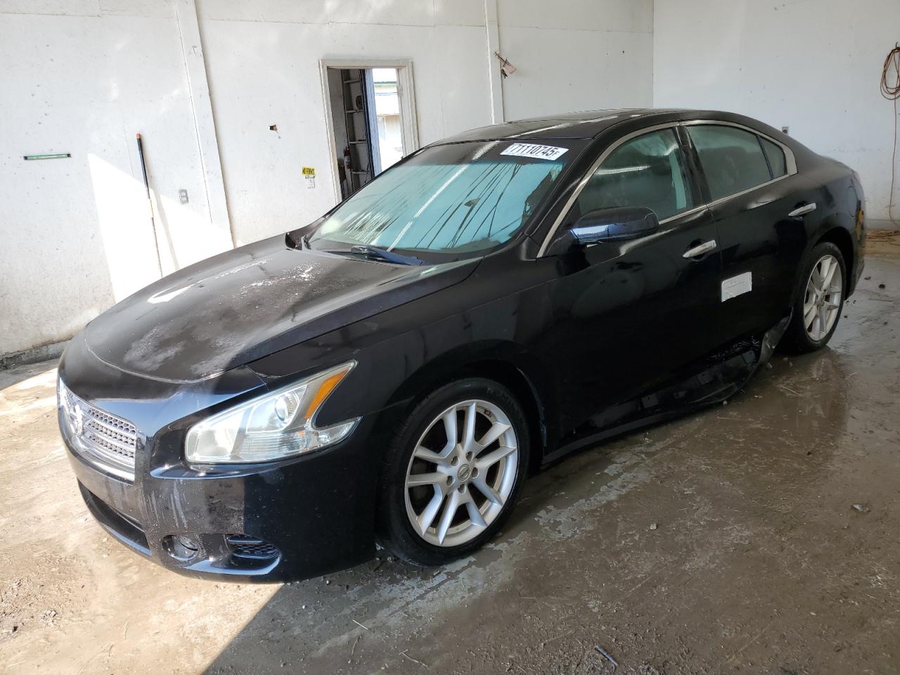 NISSAN MAXIMA S 2011