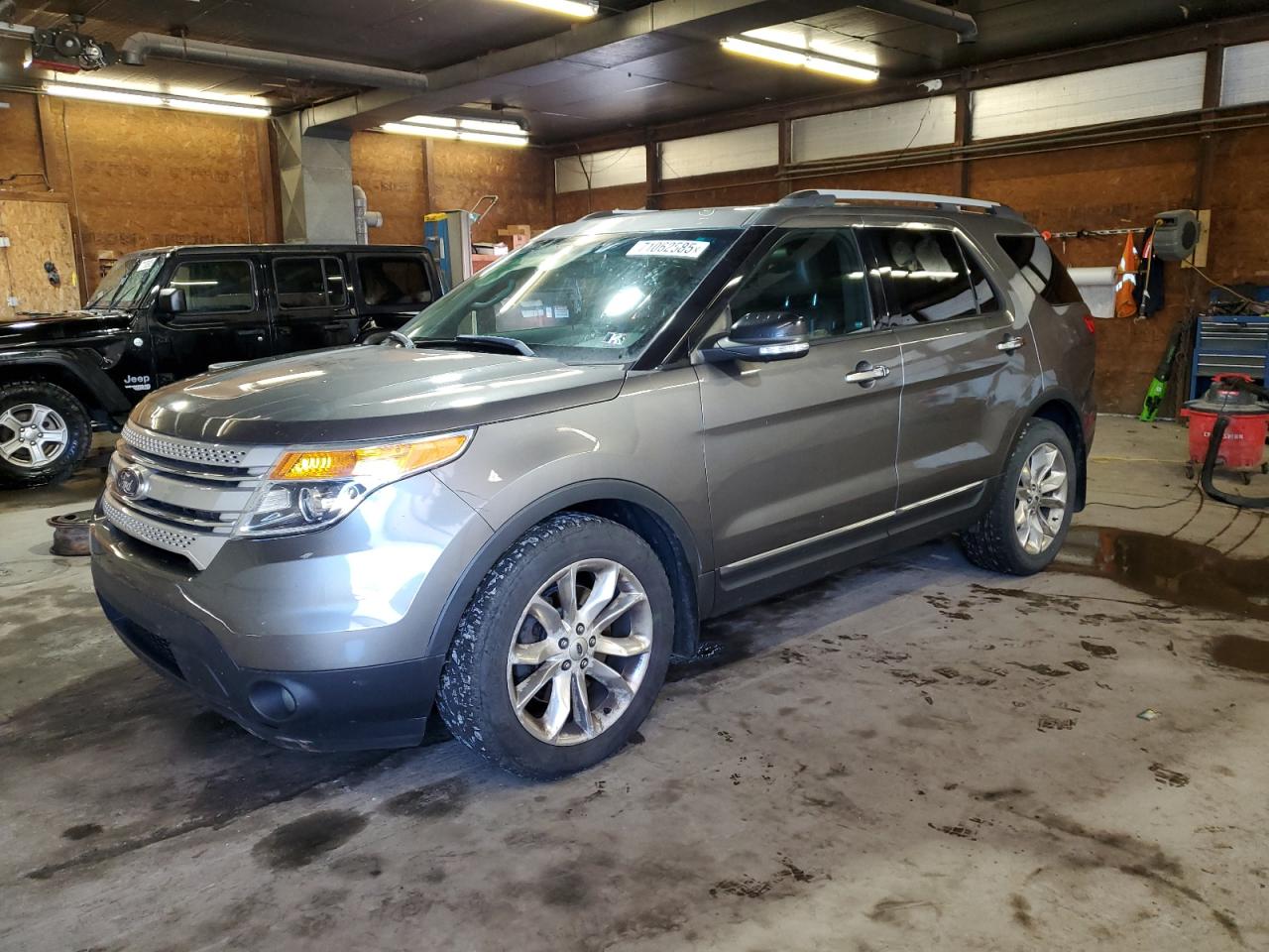 FORD EXPLORER X 2014