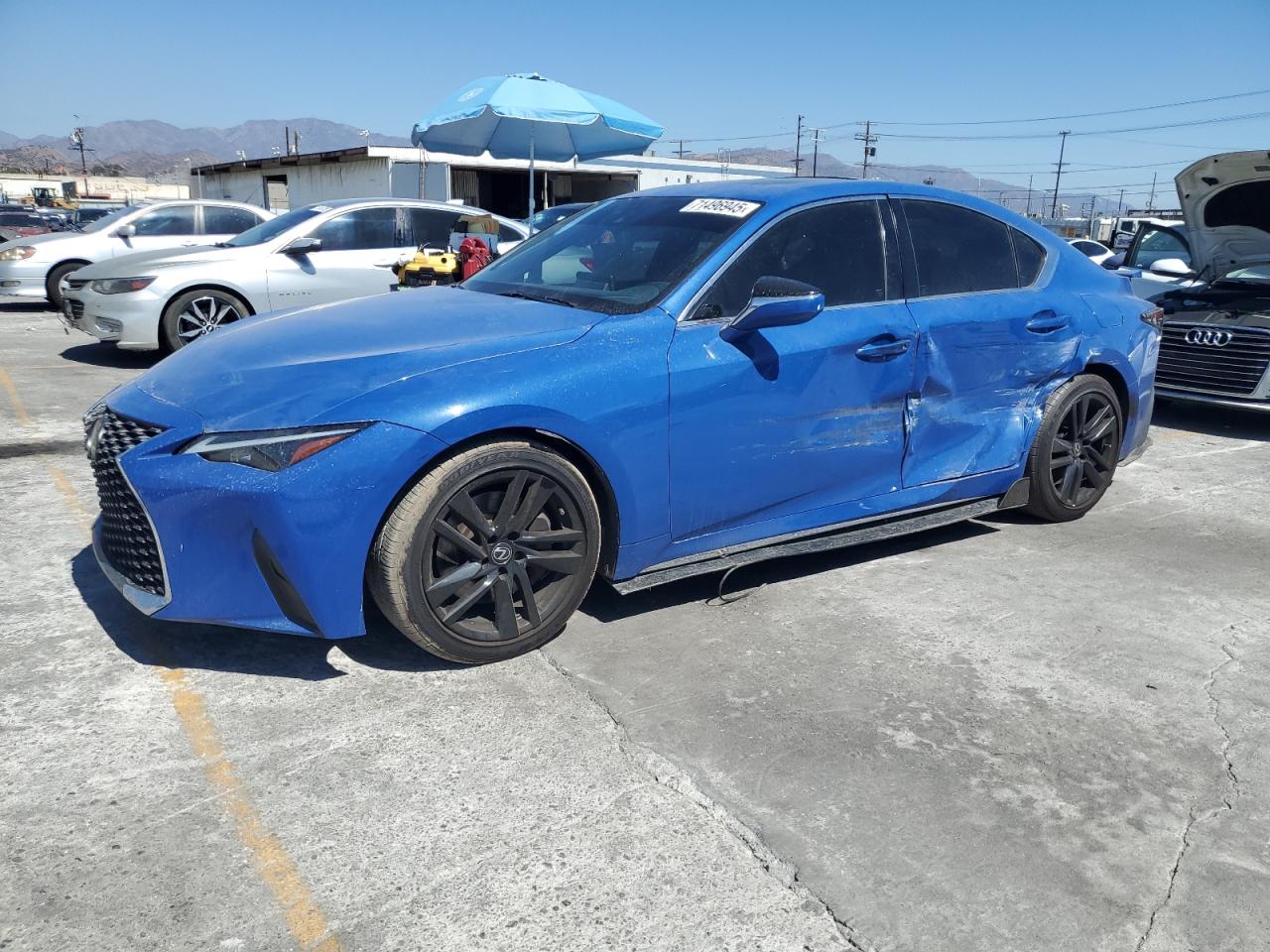 LEXUS IS 2021