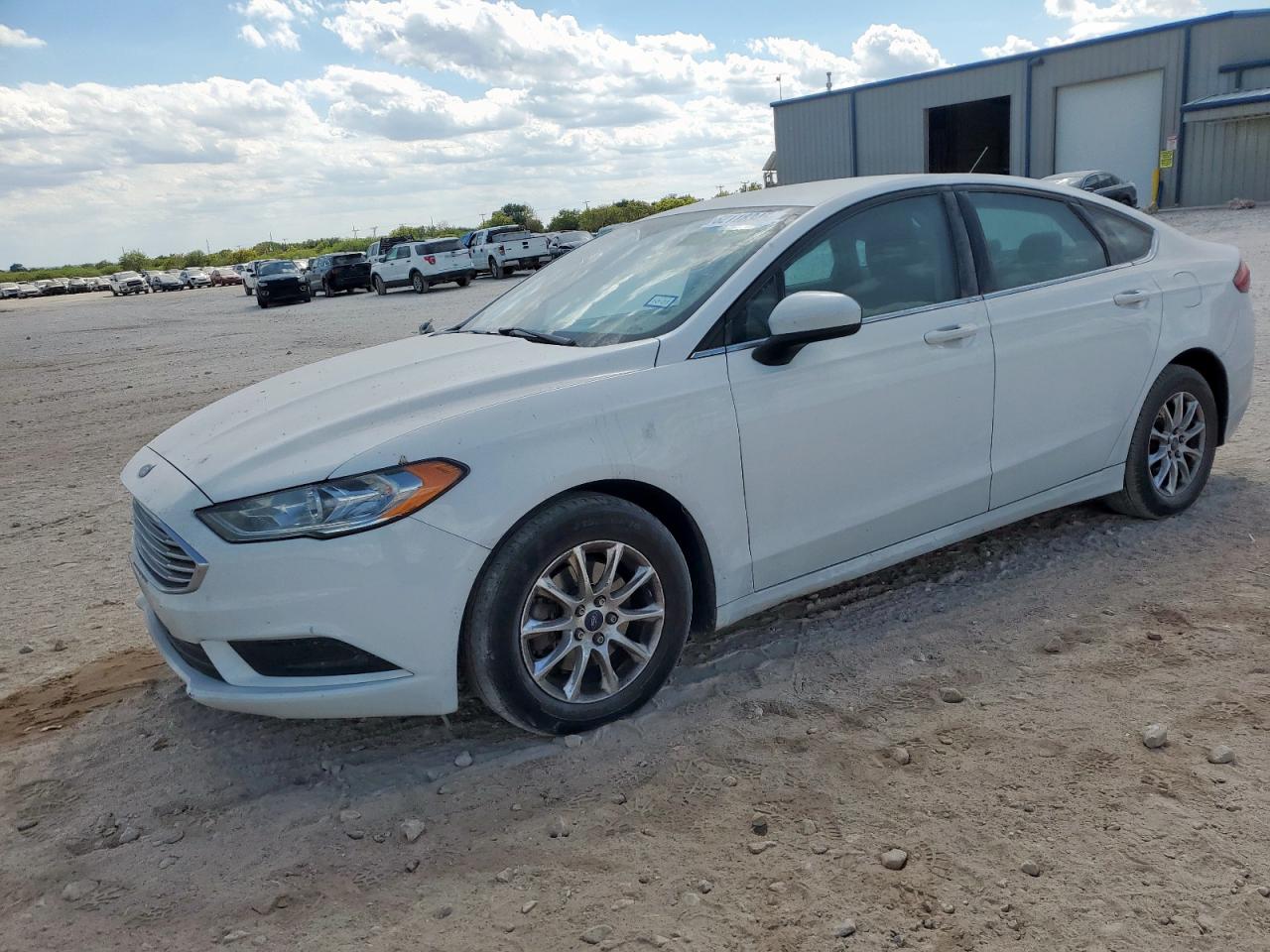 FORD FUSION S 2017