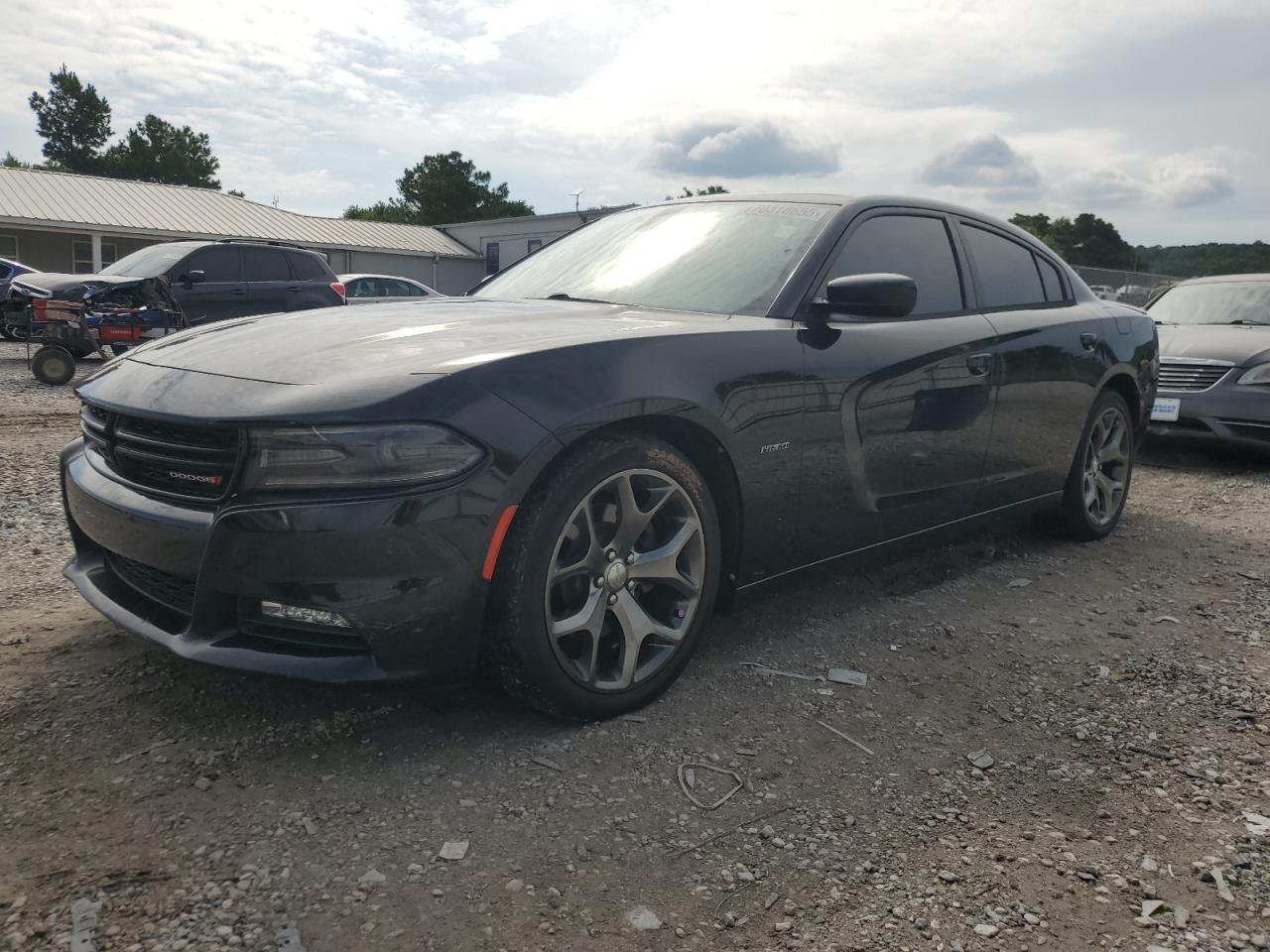 DODGE CHARGER R/ 2015