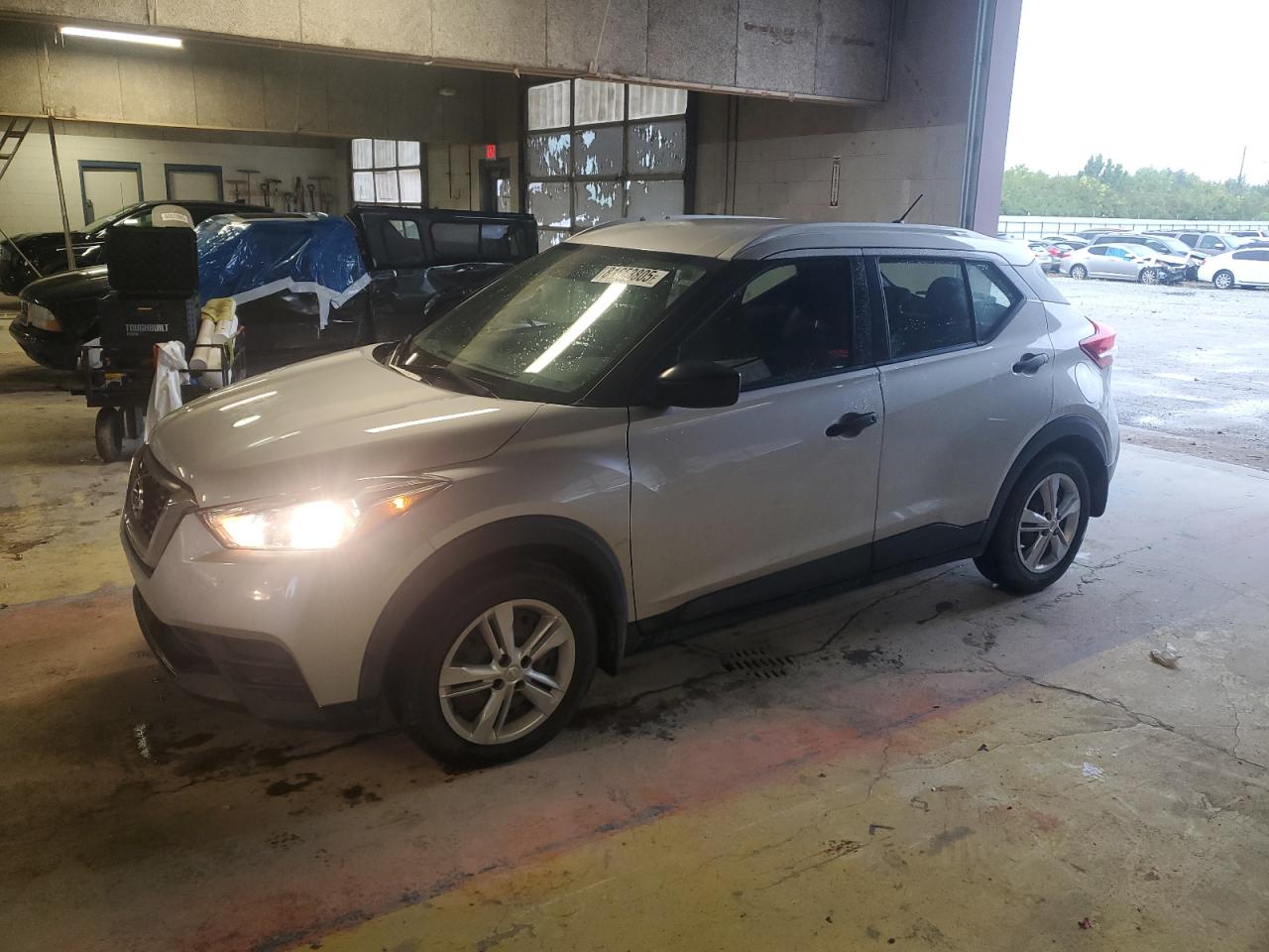 NISSAN KICKS S 2019