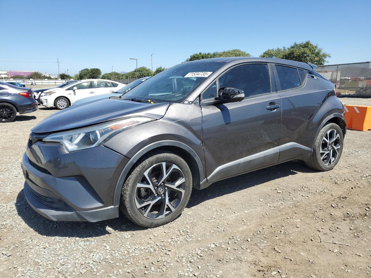 TOYOTA C-HR XLE 2018