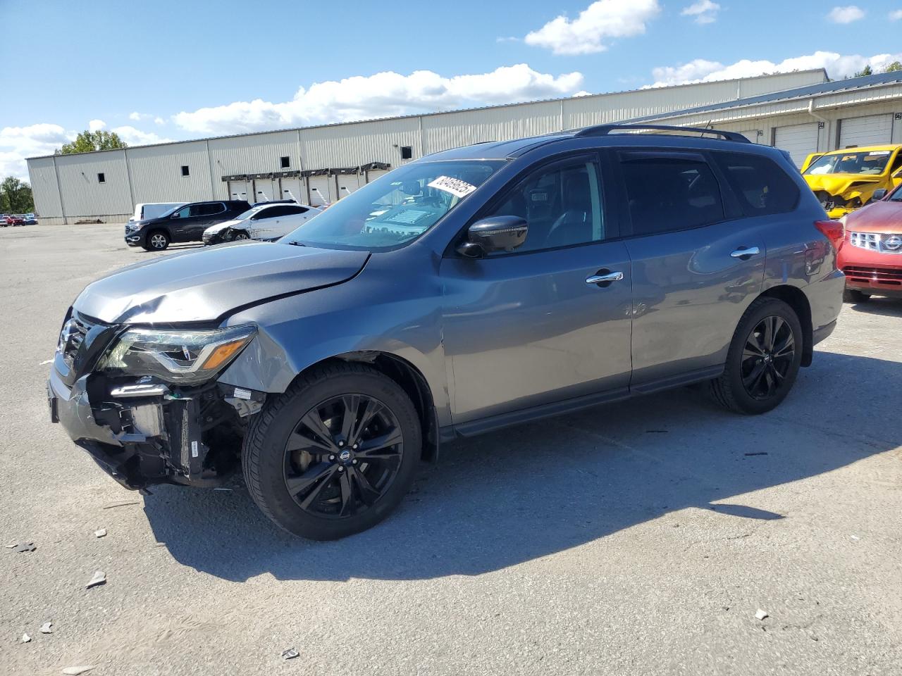NISSAN PATHFINDER 2018