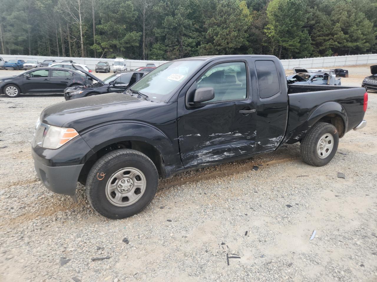 NISSAN FRONTIER S 2013