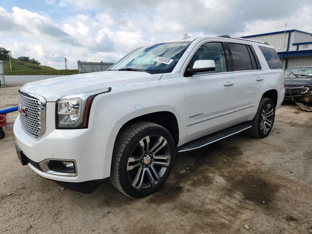 GMC YUKON DENA 2016