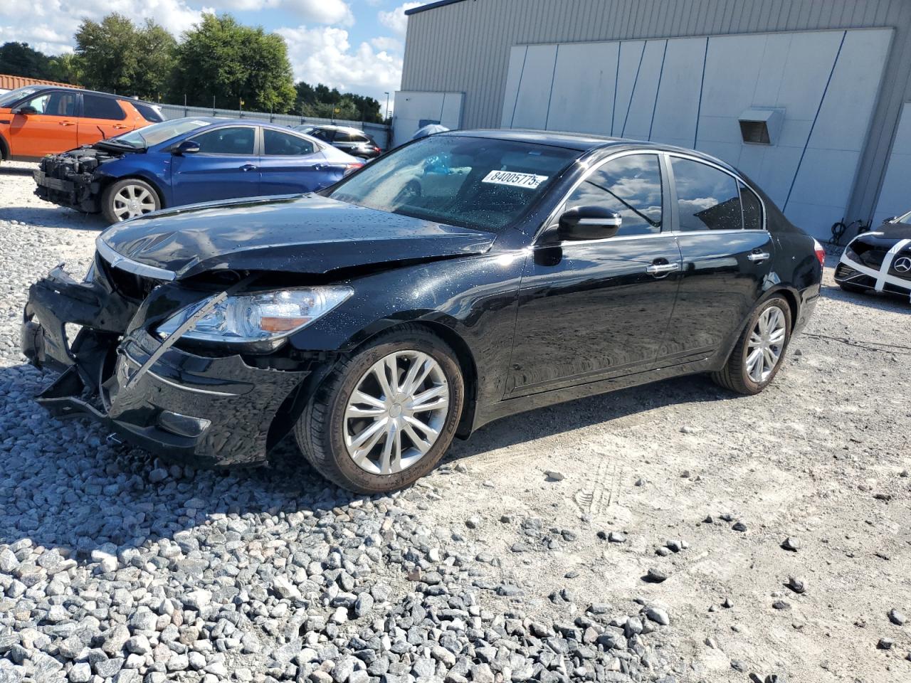 HYUNDAI GENESIS 3. 2010