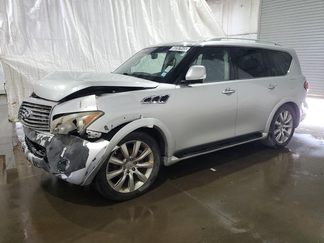 INFINITI QX56 2011