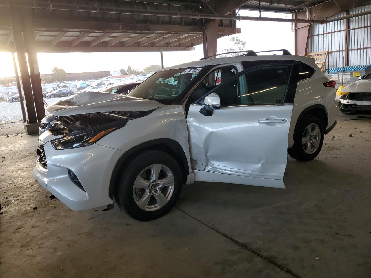 TOYOTA HIGHLANDER HYBRID LE 2022