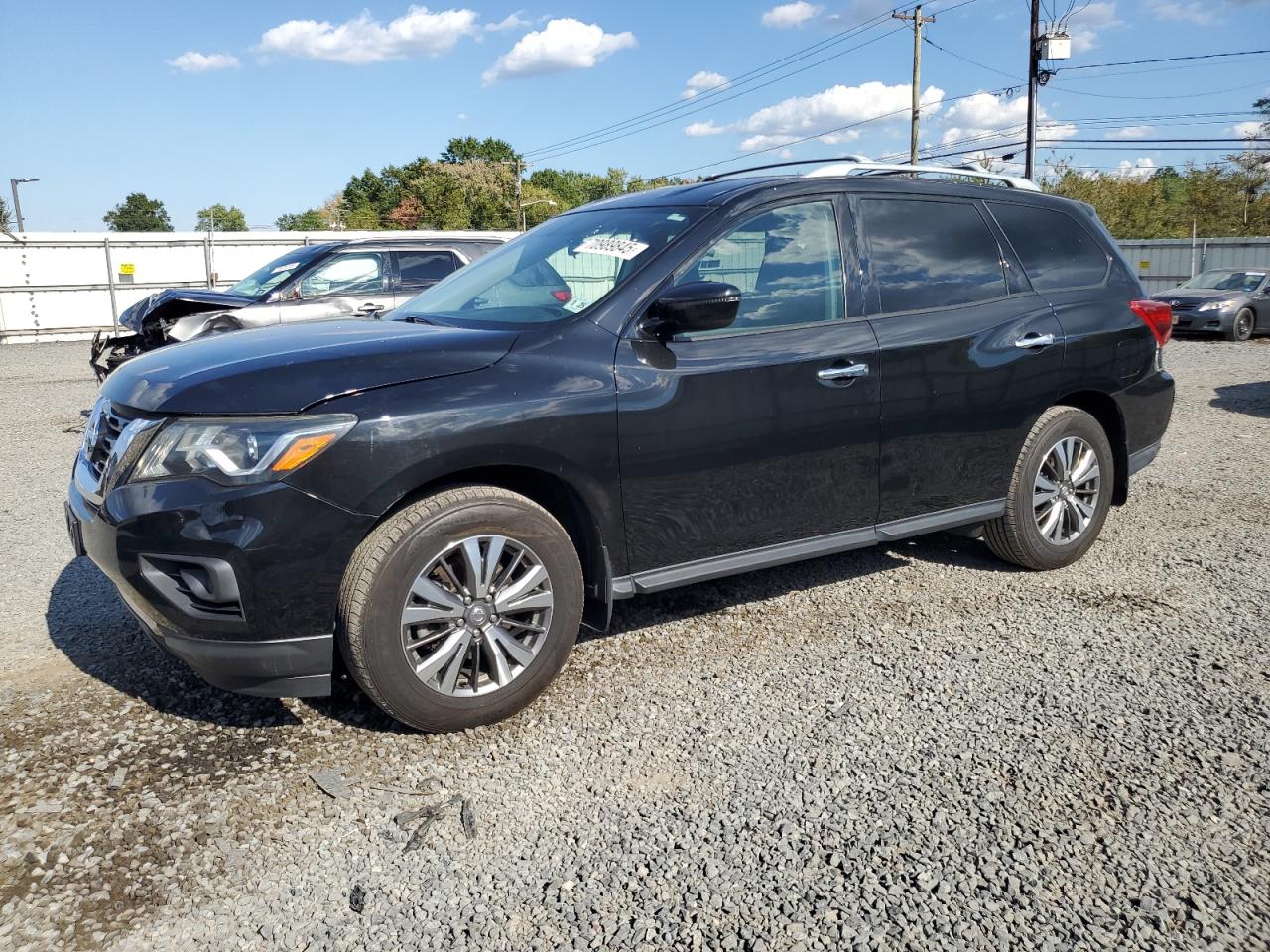 NISSAN PATHFINDER 2020