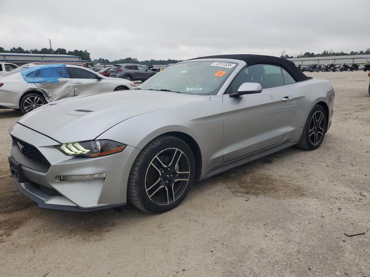 FORD MUSTANG 2020