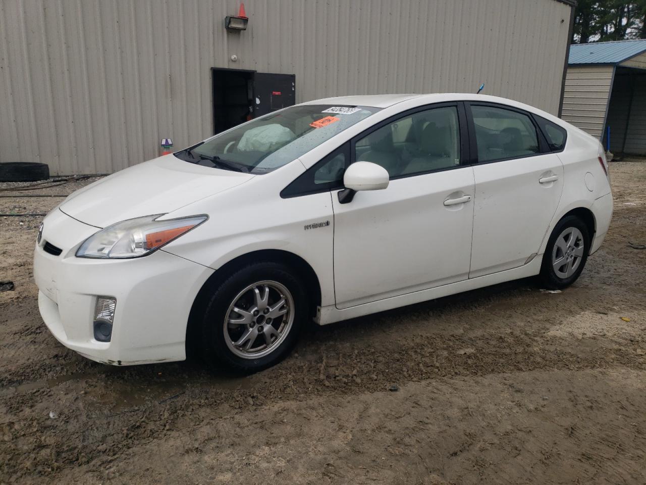 TOYOTA PRIUS 2011