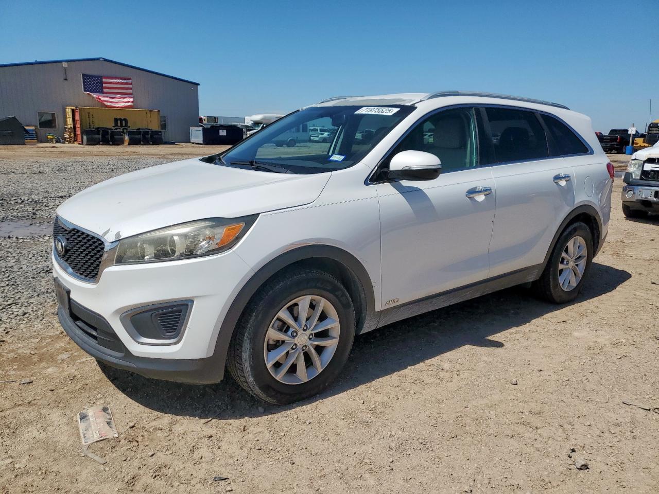 KIA SORENTO LX 2016