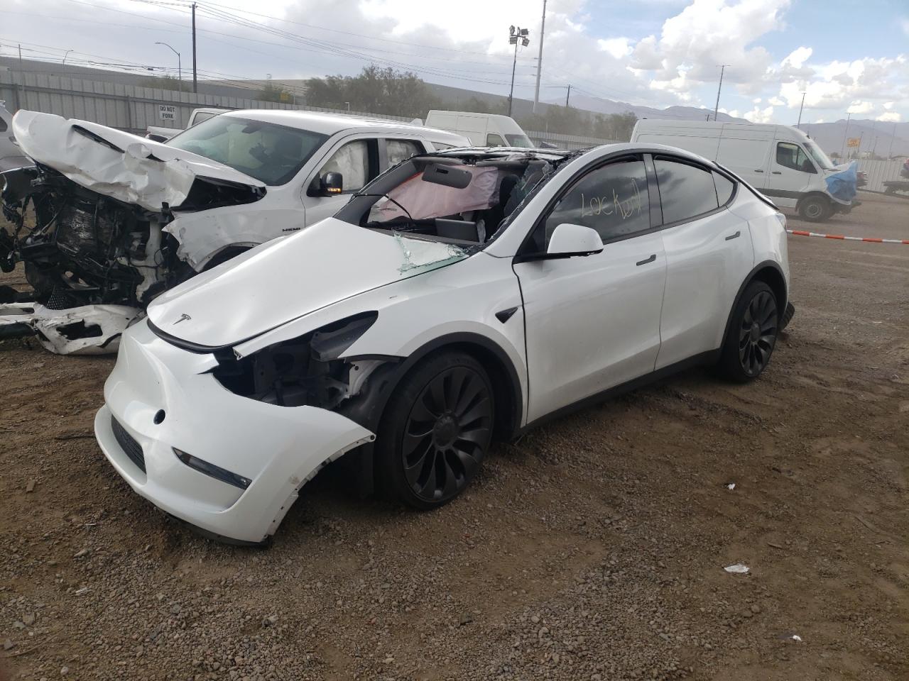 TESLA MODEL Y 2023