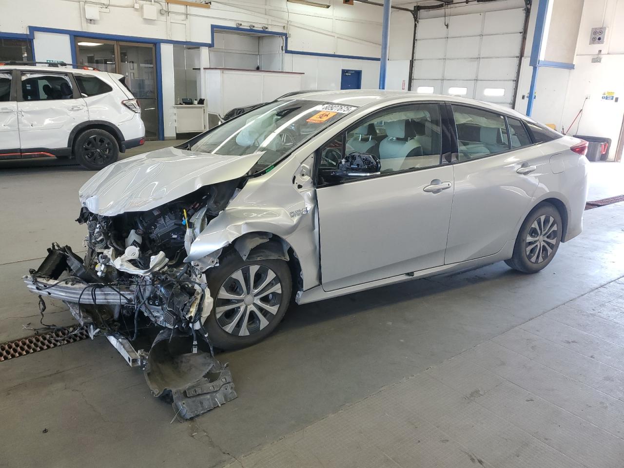 TOYOTA PRIUS PRIME 2017