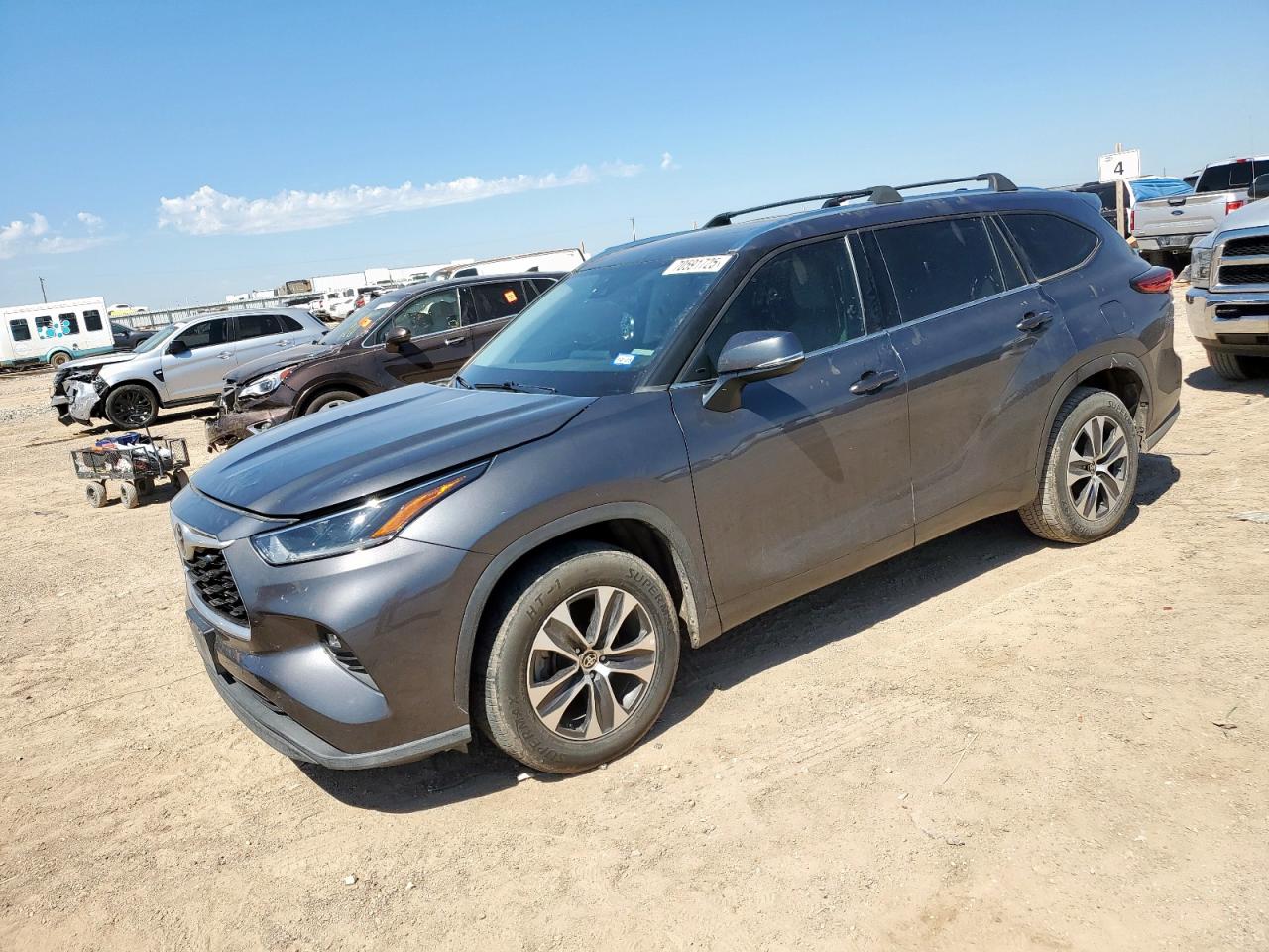TOYOTA HIGHLANDER 2021