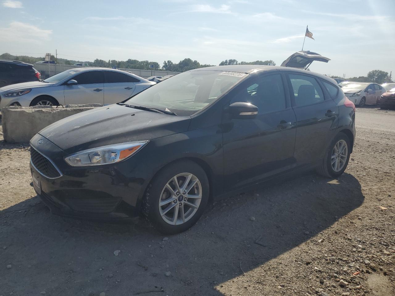 FORD FOCUS SE 2017
