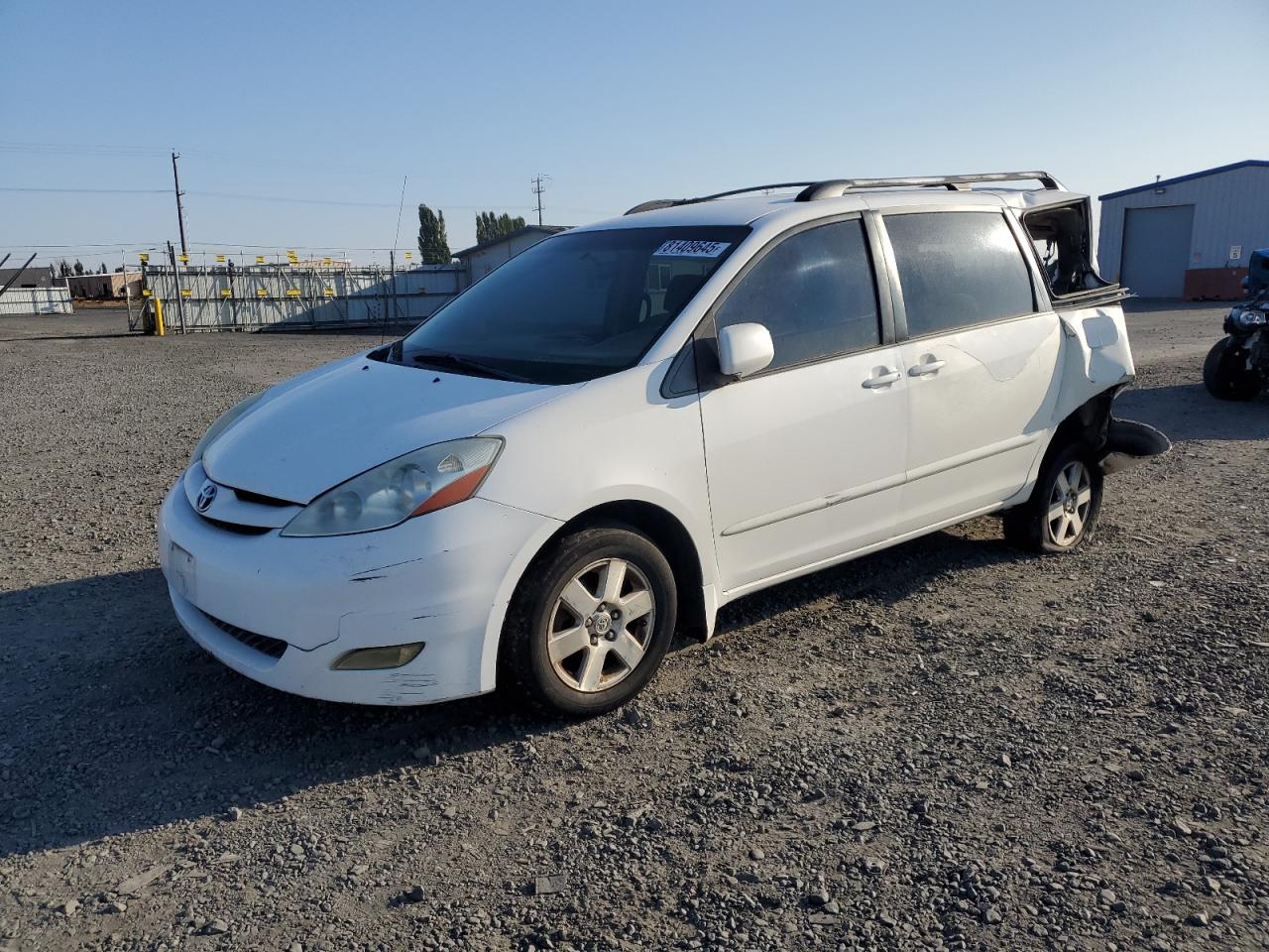 TOYOTA SIENNA CE 2008