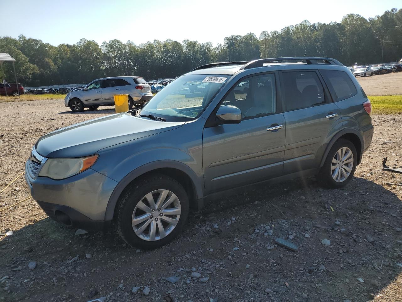 SUBARU FORESTER L 2011