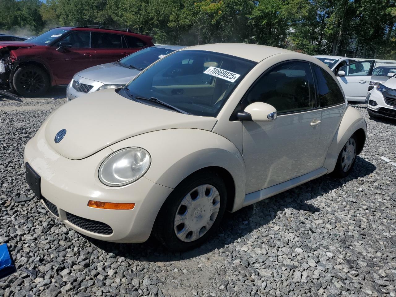 VOLKSWAGEN NEW BEETLE 2007