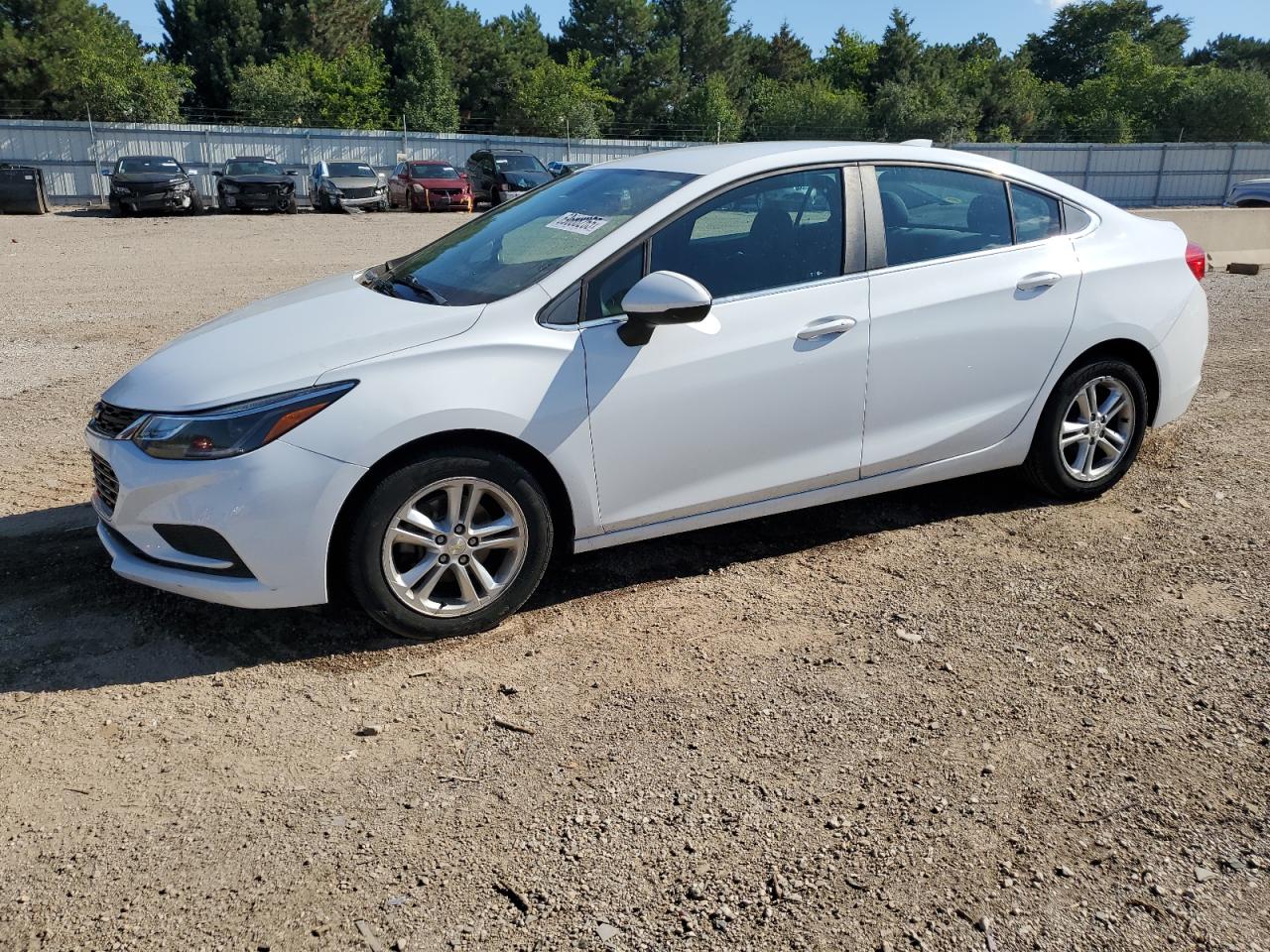 CHEVROLET CRUZE LT 2017