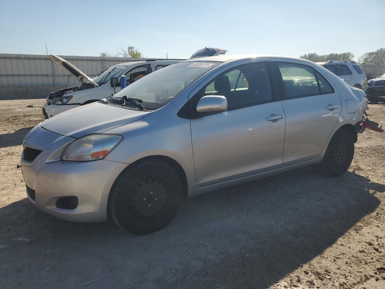 TOYOTA YARIS 2012
