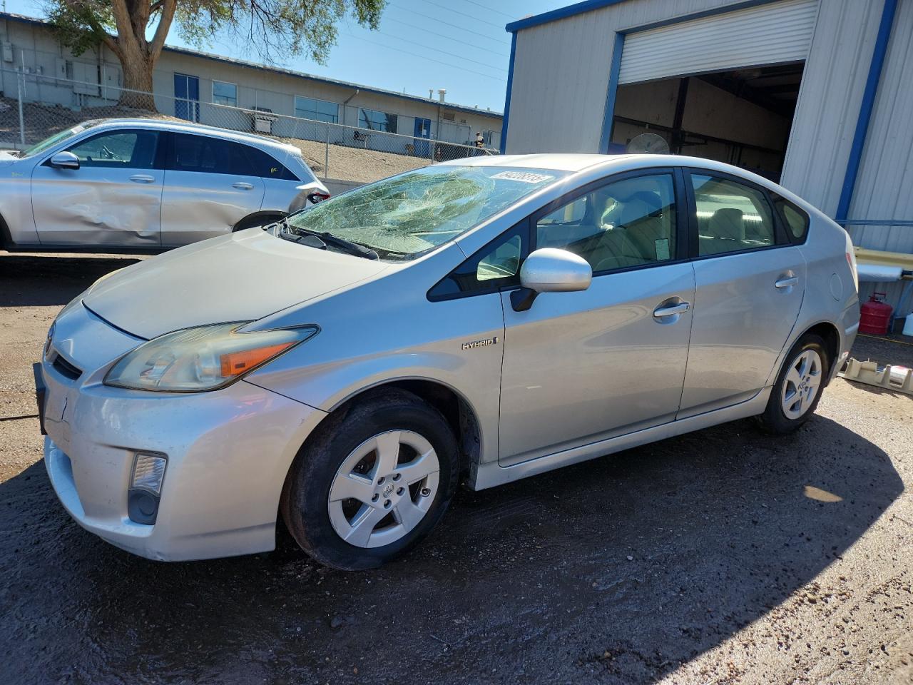 TOYOTA PRIUS 2011