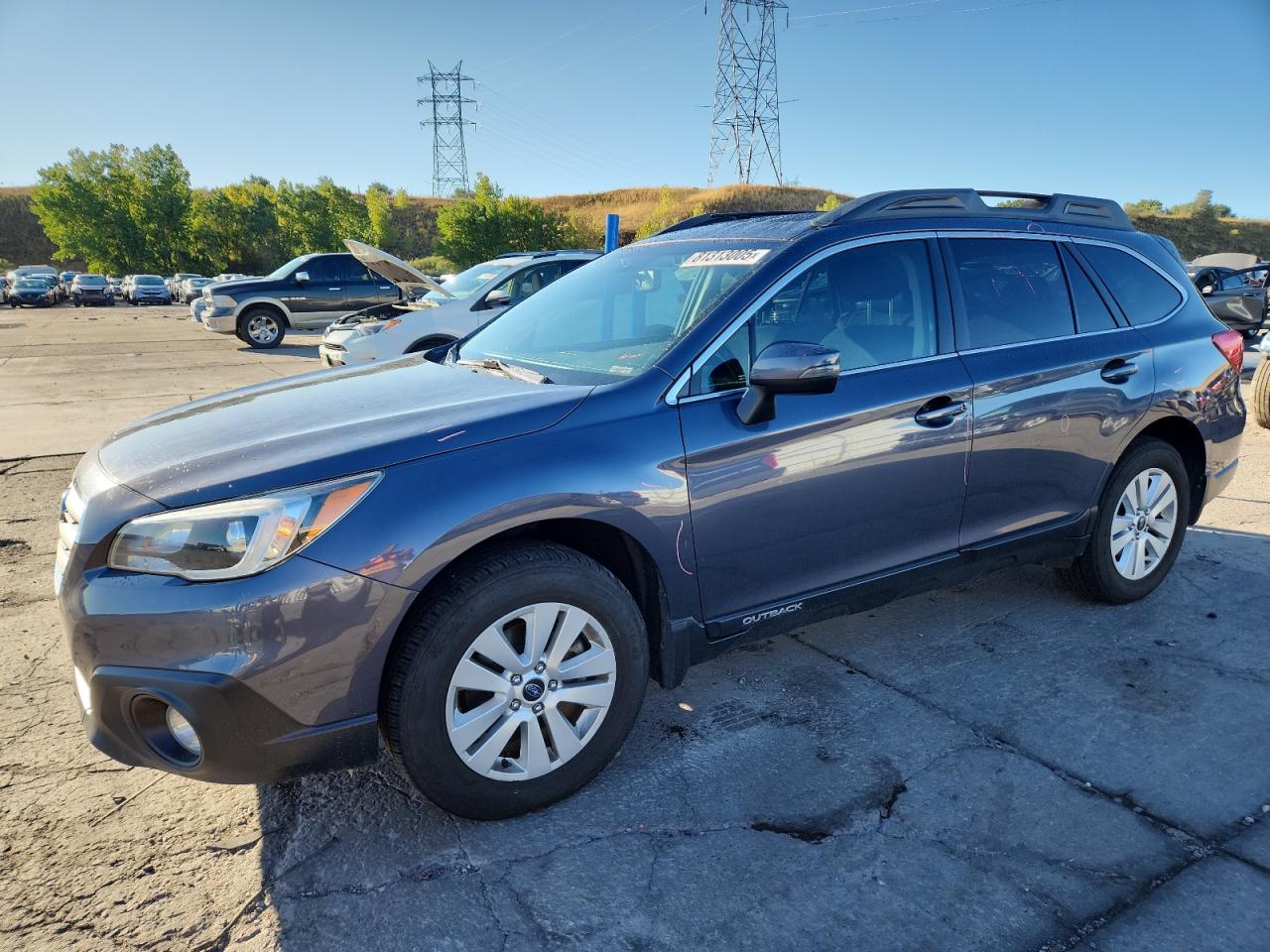 SUBARU OUTBACK 2. 2015