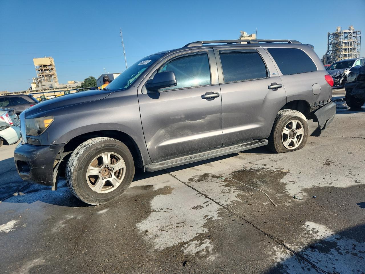 TOYOTA SEQUOIA SR 2011