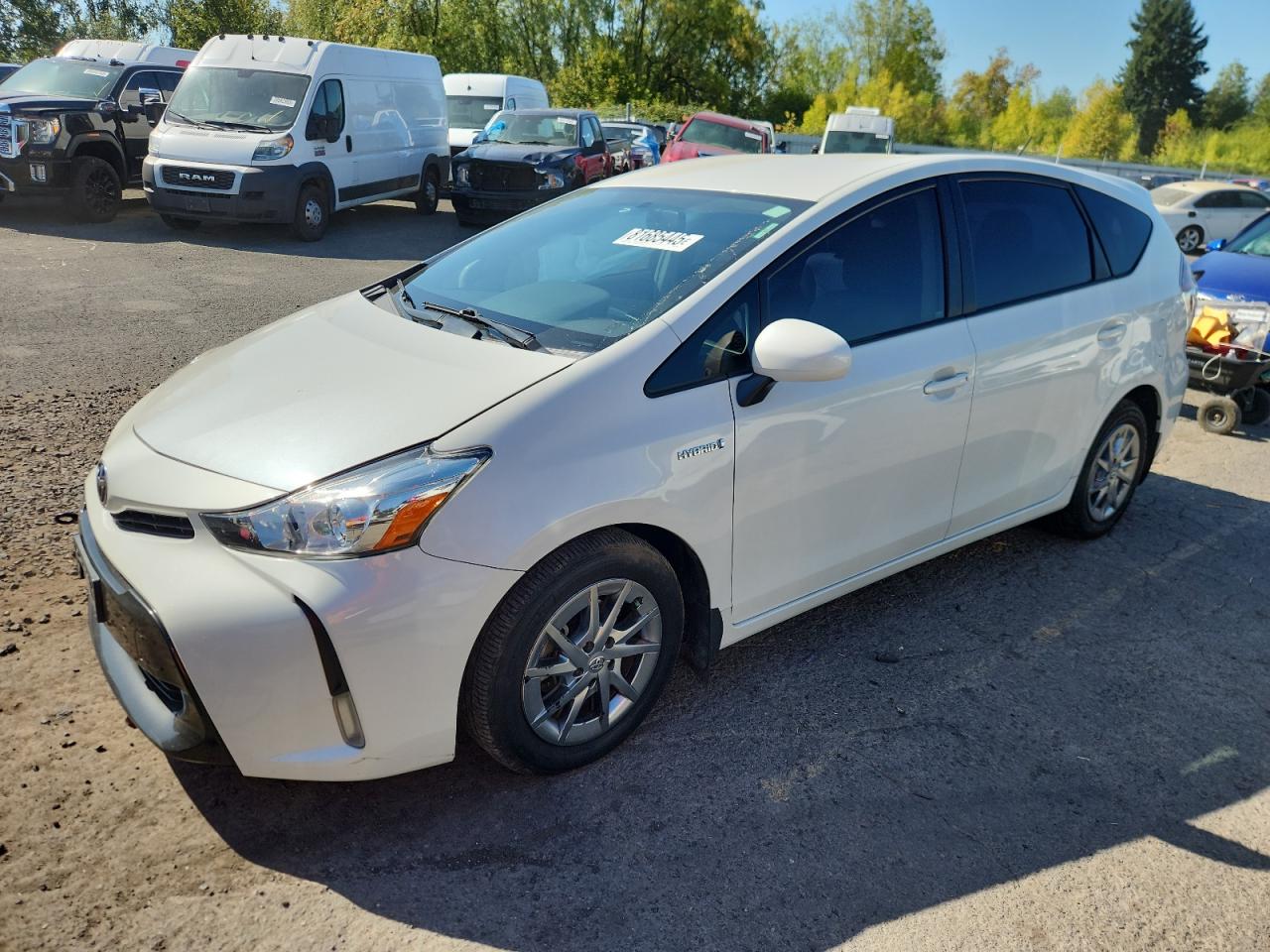TOYOTA PRIUS V 2015