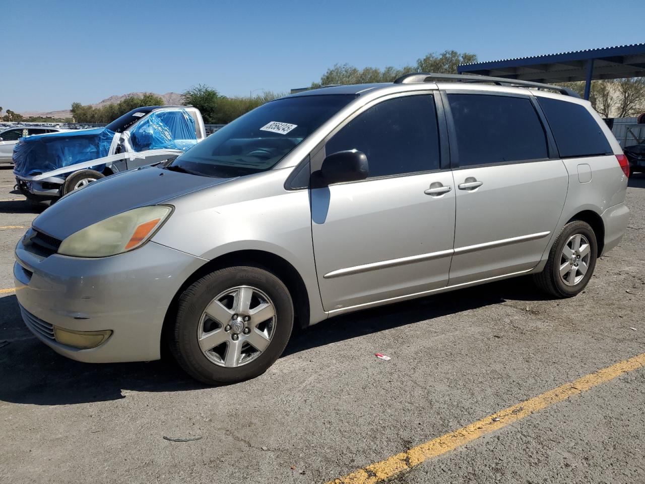 TOYOTA SIENNA CE 2004