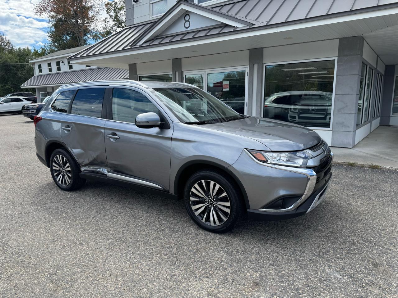 MITSUBISHI OUTLANDER 2020