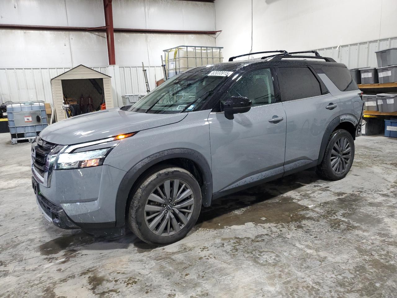 NISSAN PATHFINDER 2024
