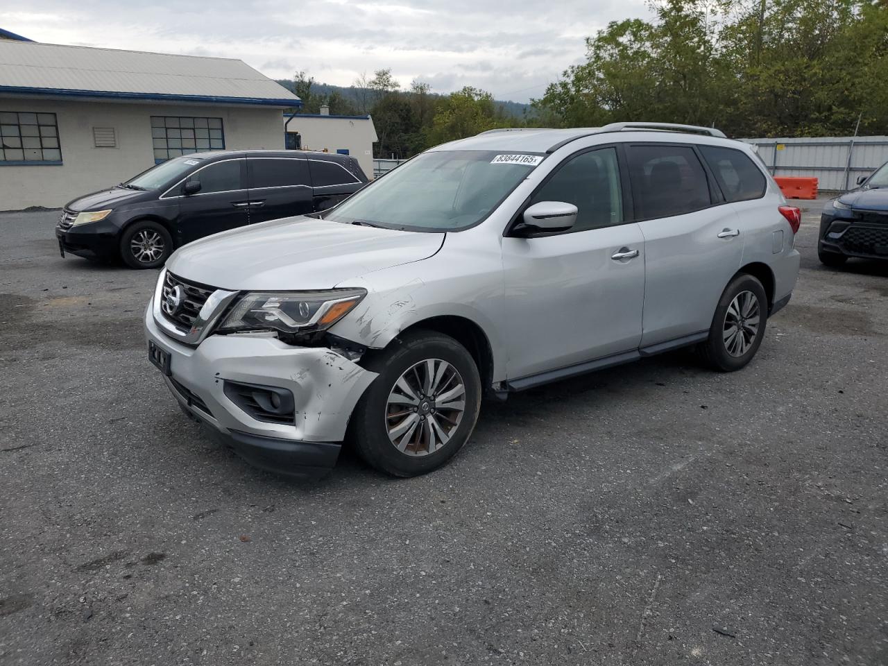 NISSAN PATHFINDER 2018