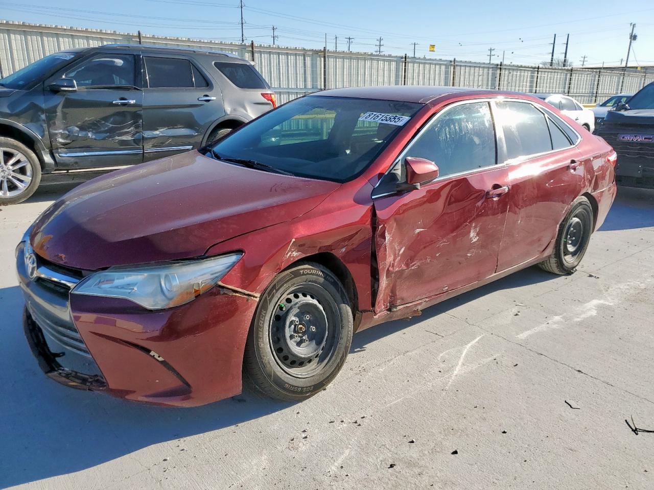 TOYOTA CAMRY LE 2017