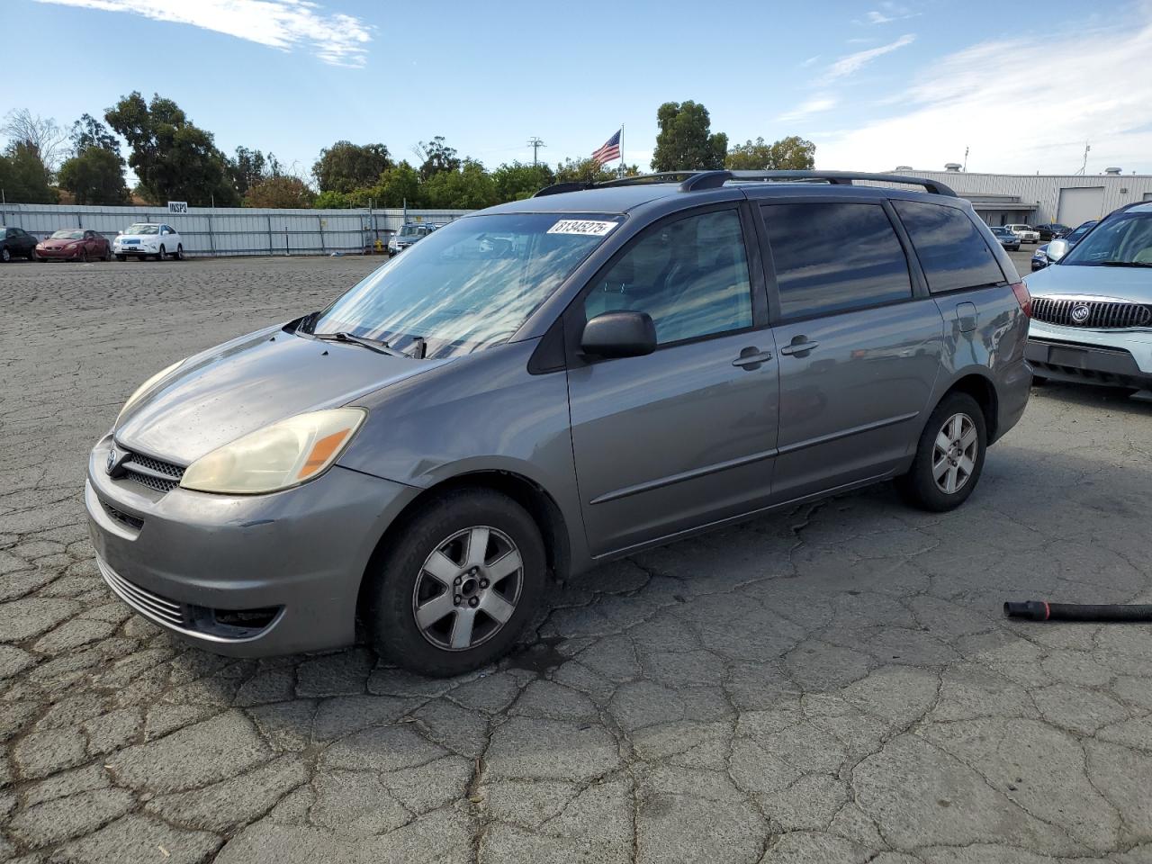 TOYOTA SIENNA CE 2005