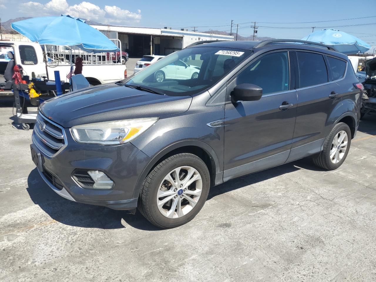 FORD ESCAPE SE 2018